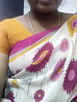 Snapshot of Tamilrojanew chatting on November 10, 2025, 8:08 am Tamilrojanew online show from November 10, 2025, 8:08 am