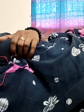 Snapshot of Tamilrojanew chatting on November 2, 2025, 1:10 am Tamilrojanew online show from November 2, 2025, 1:10 am