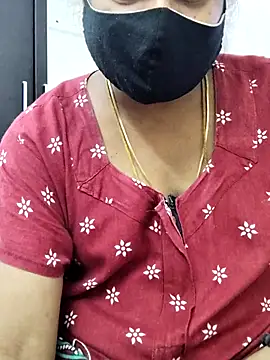 Snapshot of Tamilrojanew chatting on October 30, 2025, 7:50 am Tamilrojanew online show from October 30, 2025, 7:50 am