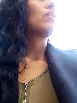 chloewildd  online show from February 18, 2025, 8:25 pm