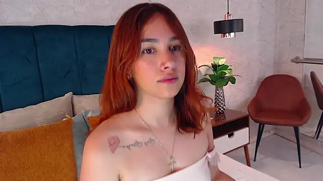 Snapshot of AdeleAndersonn chatting on November 17, 2025, 7:29 pm AdeleAndersonn online show from November 17, 2025, 7:29 pm