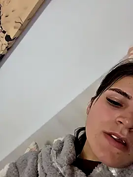 Snapshot of mirunaSEX chatting on November 11, 2025, 7:19 pm mirunaSEX online show from November 11, 2025, 7:19 pm