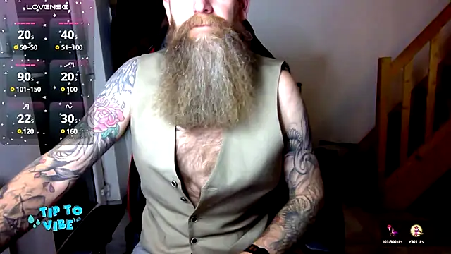 Snapshot of Ice_mannHH chatting on December 5, 2024, 9:44 pm Ice mannHH online show from December 5, 2024, 9:44 pm