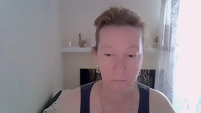 Snapshot of Madaamtang chatting on June 17, 2026, 1:32 pm Madaamtang online show from June 17, 2026, 1:32 pm