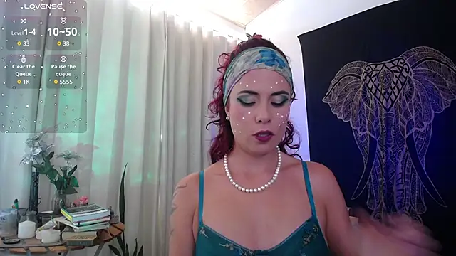 Snapshot of AmaRiv chatting on November 6, 2025, 4:33 pm AmaRiv online show from November 6, 2025, 4:33 pm