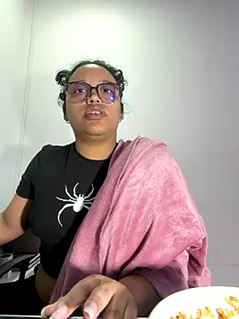 angela angels  online show from November 15, 2025, 4:16 am