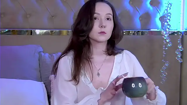 IreneRaye online show from March 17, 2026, 8:34 pm