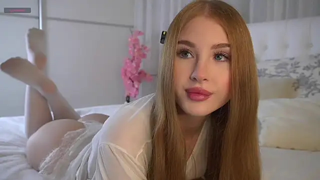 DawnAcreman online show from November 14, 2025, 12:47 am