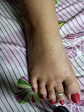 lakey91girl online show from February 25, 2025, 12:38 pm