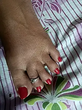 lakey91girl online show from February 25, 2025, 4:35 pm