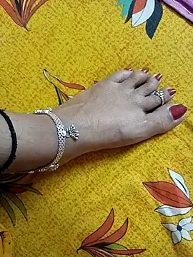 lakey91girl online show from March 10, 2025, 5:50 pm