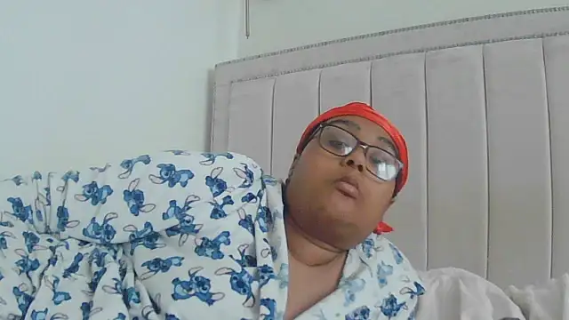 Snapshot of vanilla_chocolate23 chatting on October 3, 2025, 9:11 am vanilla chocolate23 online show from October 3, 2025, 9:11 am