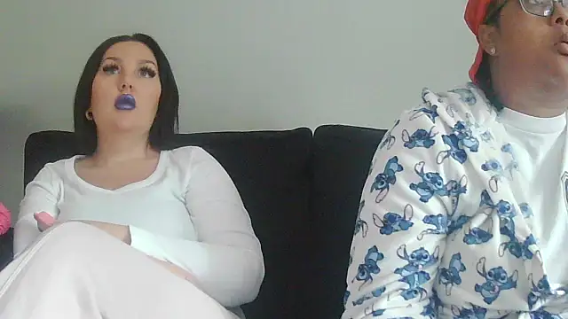 Snapshot of vanilla_chocolate23 chatting on October 1, 2025, 10:30 am vanilla chocolate23 online show from October 1, 2025, 10:30 am