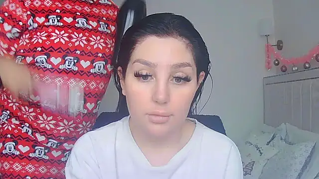 Snapshot of vanilla_chocolate23 chatting on December 16, 2025, 12:09 pm vanilla chocolate23 online show from December 16, 2025, 12:09 pm