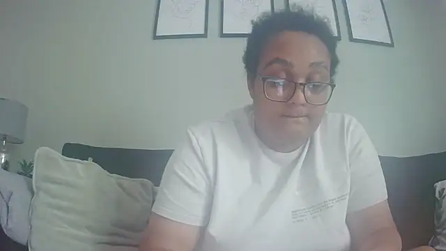 Snapshot of vanilla_chocolate23 chatting on July 5, 2026, 2:24 pm vanilla chocolate23 online show from July 5, 2026, 2:24 pm