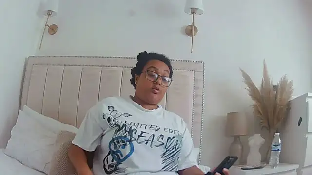 Snapshot of vanilla_chocolate23 chatting on September 14, 2025, 11:21 am vanilla chocolate23 online show from September 14, 2025, 11:21 am