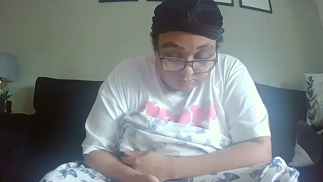 vanilla chocolate23 online show from February 8, 2026, 10:24 am