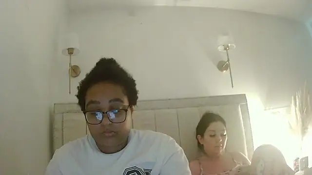 Snapshot of vanilla_chocolate23 chatting on October 11, 2025, 8:26 am vanilla chocolate23 online show from October 11, 2025, 8:26 am