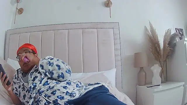 Snapshot of vanilla_chocolate23 chatting on September 29, 2025, 3:39 pm vanilla chocolate23 online show from September 29, 2025, 3:39 pm