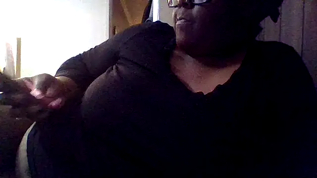 lilphatclit online show from January 2, 2025, 1:38 am