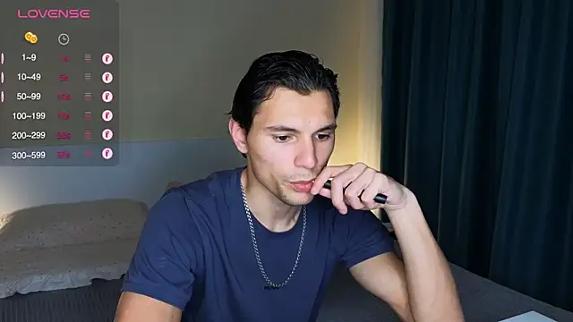 denlover1 online show from April 16, 2026, 3:46 pm