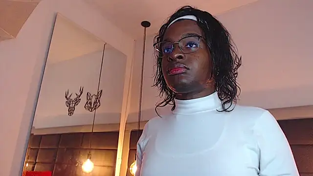 Snapshot of candy_lovee69 chatting on November 6, 2025, 8:35 pm candy lovee69 online show from November 6, 2025, 8:35 pm