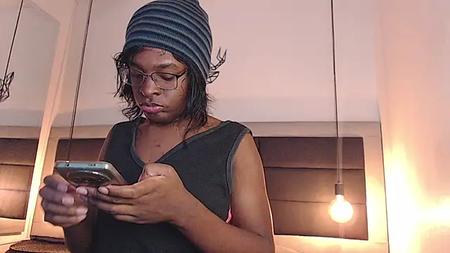 Snapshot of candy_lovee69 chatting on October 15, 2025, 9:01 pm candy lovee69 online show from October 15, 2025, 9:01 pm
