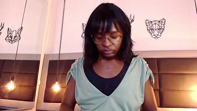 Snapshot of candy_lovee69 chatting on February 25, 2025, 10:09 pm candy lovee69 online show from February 25, 2025, 10:09 pm