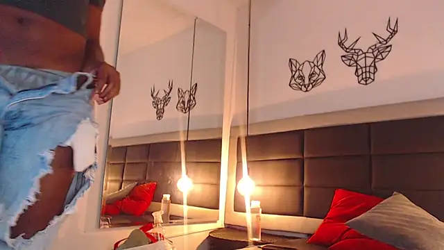 Snapshot of candy_lovee69 chatting on November 20, 2025, 7:47 pm candy lovee69 online show from November 20, 2025, 7:47 pm