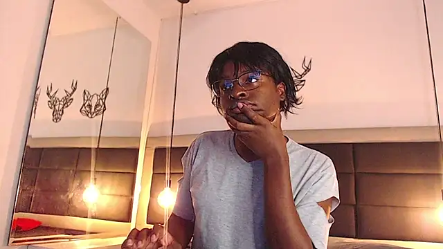 Snapshot of candy_lovee69 chatting on November 25, 2025, 9:59 pm candy lovee69 online show from November 25, 2025, 9:59 pm