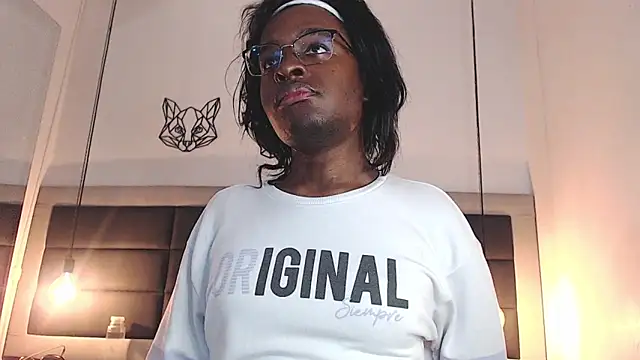 Snapshot of candy_lovee69 chatting on October 29, 2025, 11:03 pm candy lovee69 online show from October 29, 2025, 11:03 pm