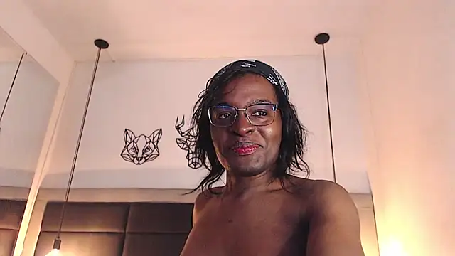 Snapshot of candy_lovee69 chatting on October 27, 2025, 9:38 pm candy lovee69 online show from October 27, 2025, 9:38 pm