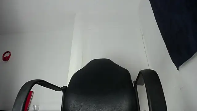 GilberMxx online show from February 18, 2025, 5:09 am