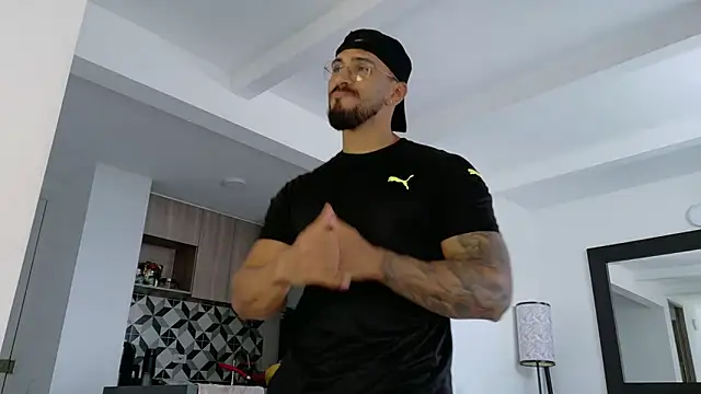 tony muscle online show from February 12, 2026, 9:14 pm