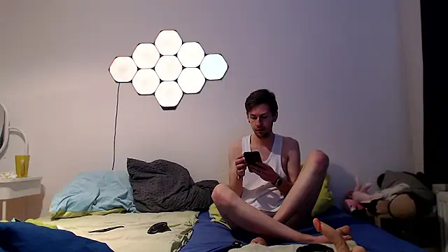 jonny-bisexual online show from January 9, 2026, 9:22 pm