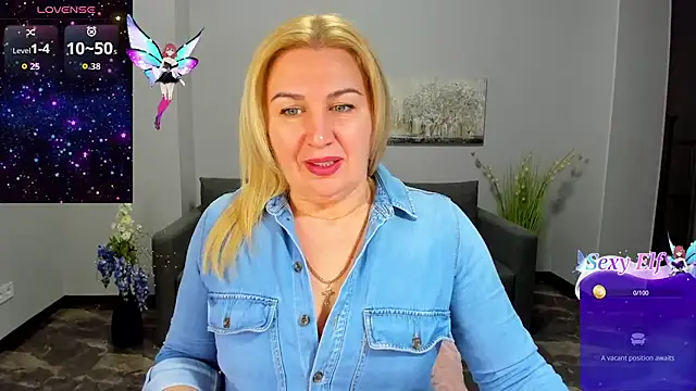 Lili Crossi online show from February 3, 2026, 6:51 am