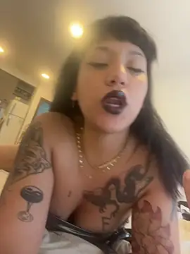 beabeaaok online show from October 29, 2025, 8:41 pm