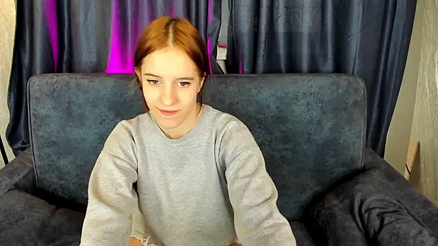 Snapshot of Tonya_Gray chatting on February 2, 2025, 4:15 am Tonya Gray online show from February 2, 2025, 4:15 am