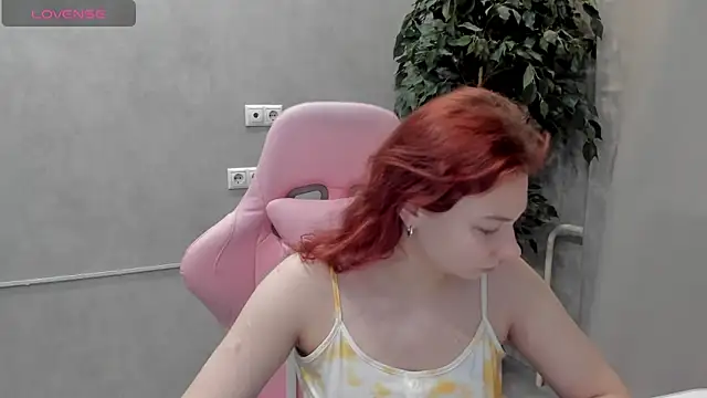 Miss you kiss online show from January 29, 2025, 1:27 am