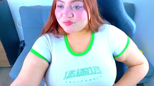 Snapshot of Rebeca_charme21 chatting on April 12, 2026, 5:38 pm Rebeca charme21 online show from April 12, 2026, 5:38 pm
