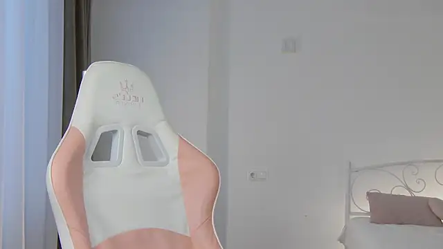 Snapshot of CherryJ_ chatting on November 30, 2025, 7:42 am CherryJ online show from November 30, 2025, 7:42 am