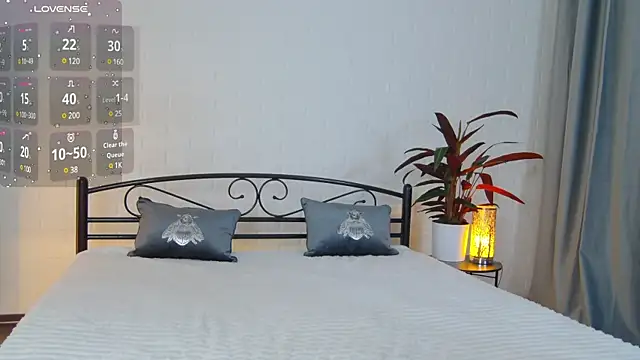 Snapshot of CherryJ_ chatting on March 22, 2025, 7:25 am CherryJ online show from March 22, 2025, 7:25 am