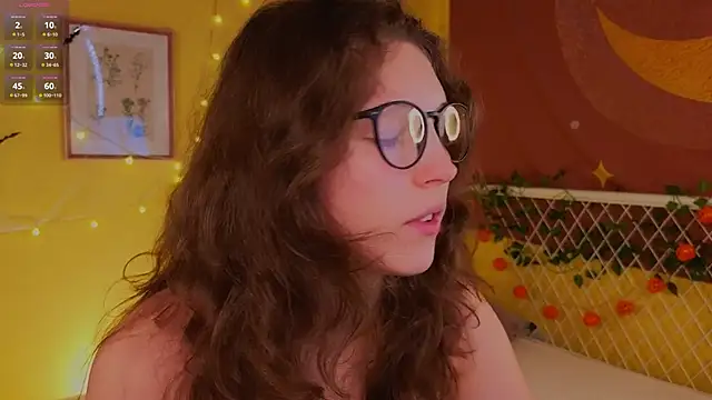 Snapshot of cherry_lea chatting on October 30, 2025, 4:48 pm cherry lea online show from October 30, 2025, 4:48 pm