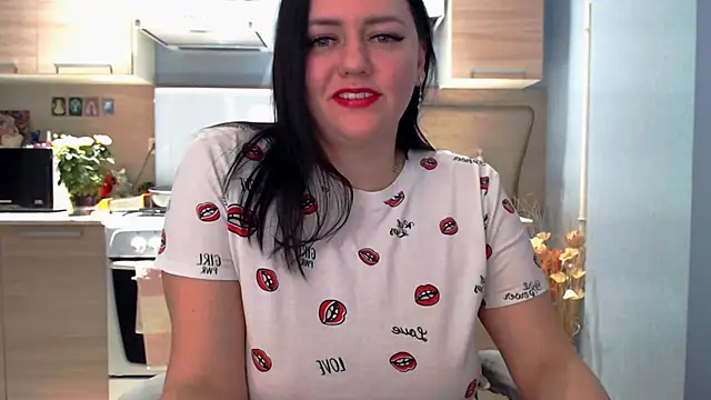 Sophy  soft online show from February 25, 2025, 6:44 pm