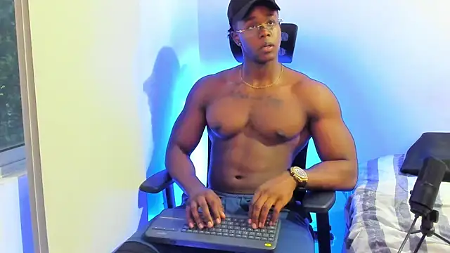 AdonisKnight online show from February 7, 2025, 11:24 pm