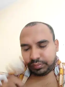 Snapshot of Hotrayyy chatting on December 26, 2024, 5:04 am Hotrayyy online show from December 26, 2024, 5:04 am