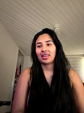 Snapshot of Anily_Lovely chatting on November 17, 2025, 10:14 pm Anily Lovely online show from November 17, 2025, 10:14 pm