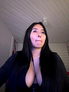 Snapshot of Anily_Lovely chatting on November 13, 2025, 11:52 pm Anily Lovely online show from November 13, 2025, 11:52 pm