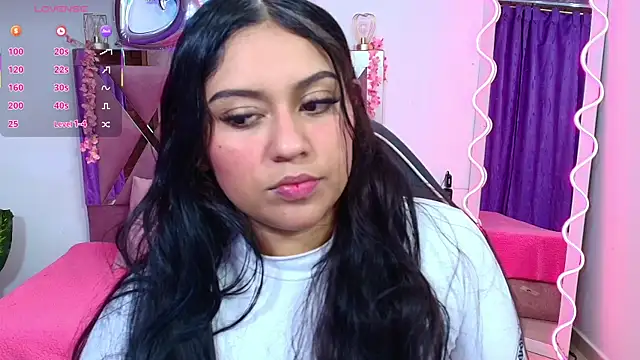 Snapshot of kendra_tay chatting on November 9, 2025, 3:21 am kendra tay online show from November 9, 2025, 3:21 am