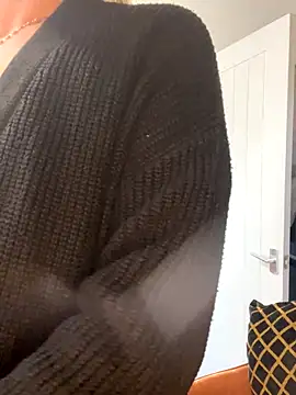 Barbie 26 online show from November 19, 2025, 10:04 am